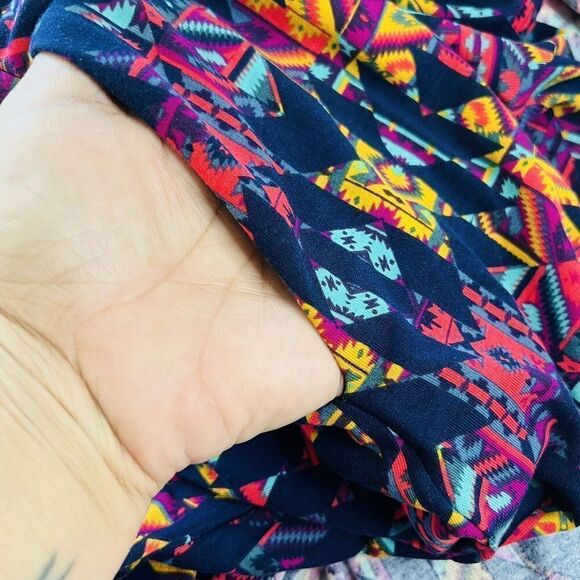 LulaRoe Madison Skirt With Pockets Casual  Multicolor Travel  Beautiful S 0711 - Picture 4 of 7